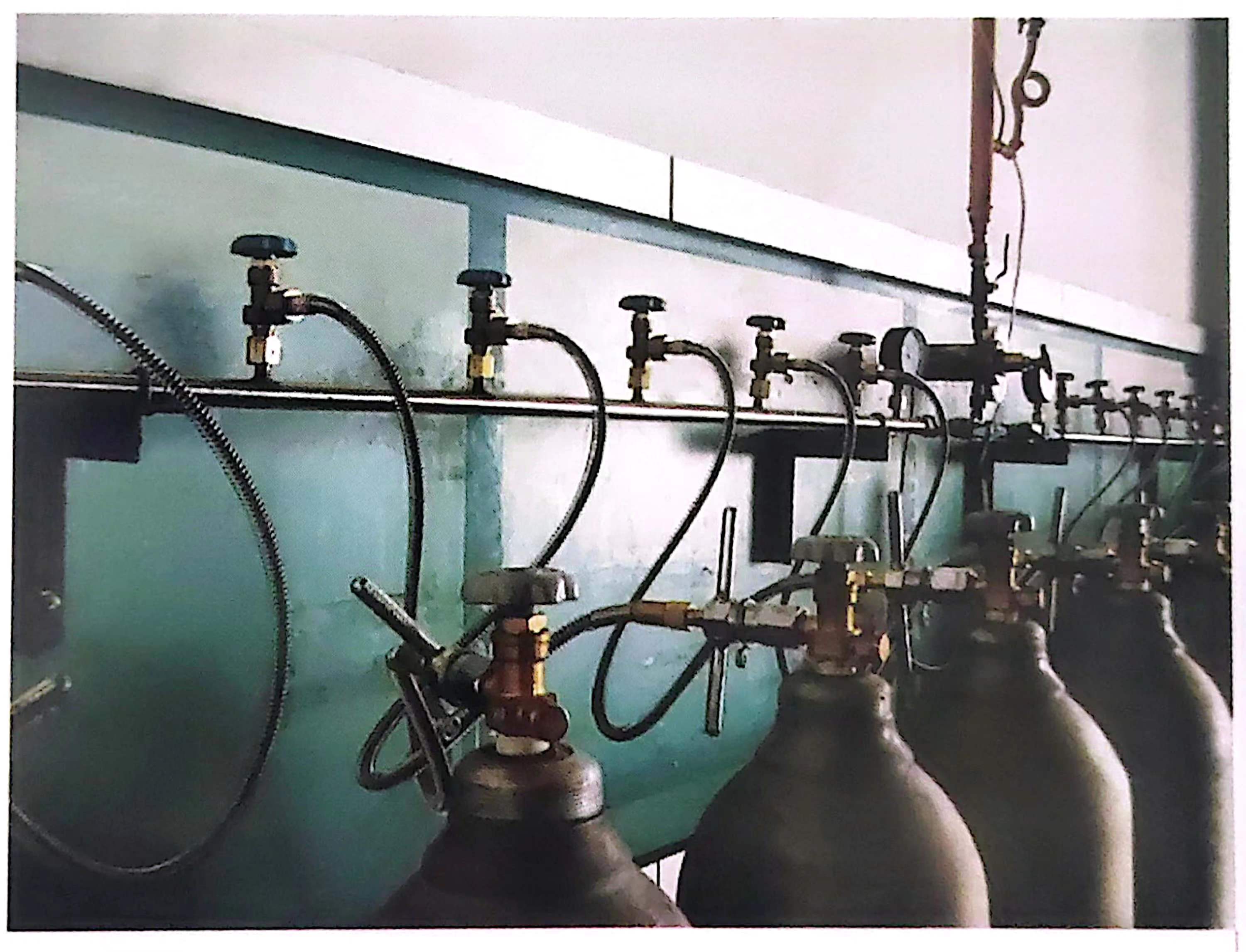 汇流排集中供气