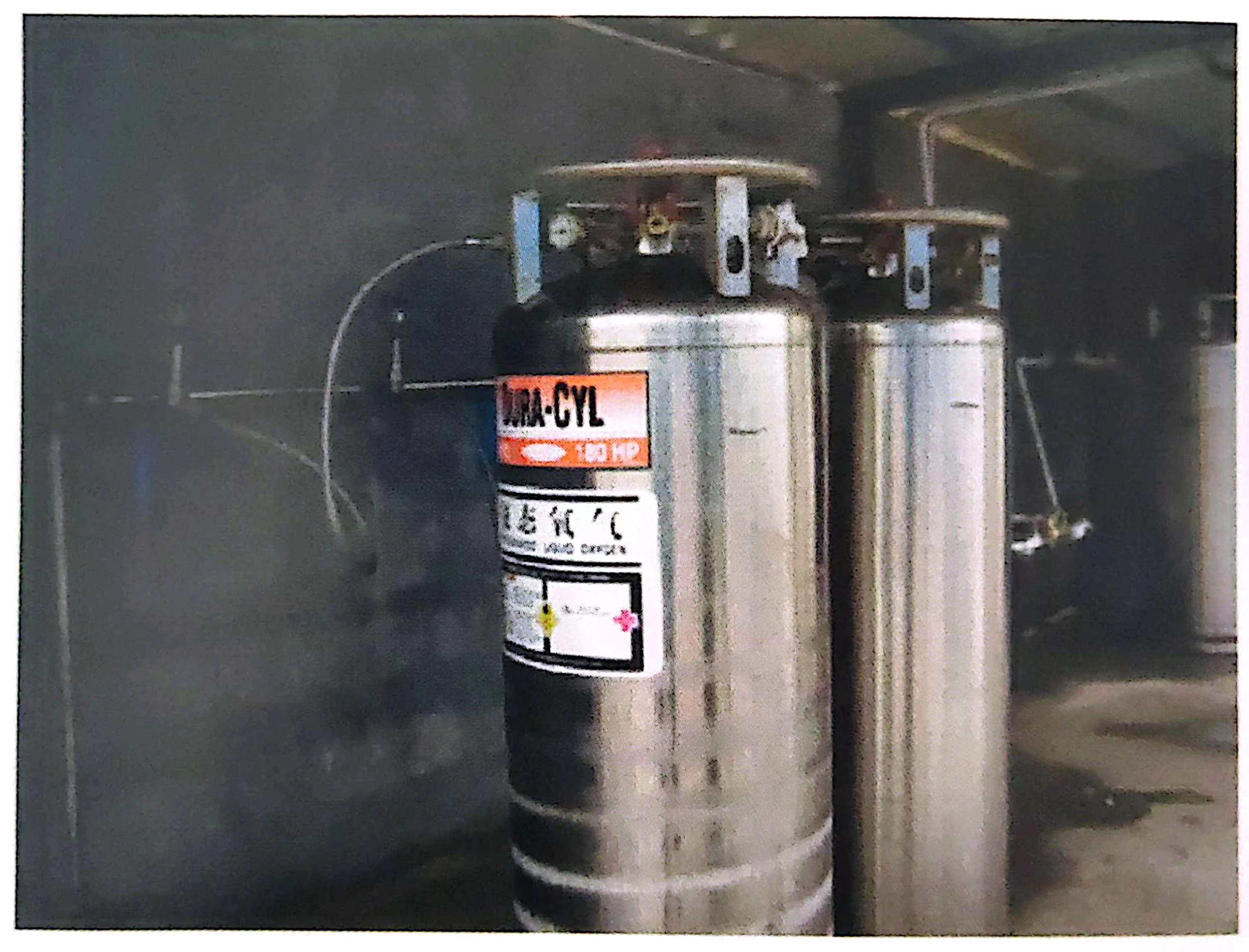 低温绝热气瓶供气